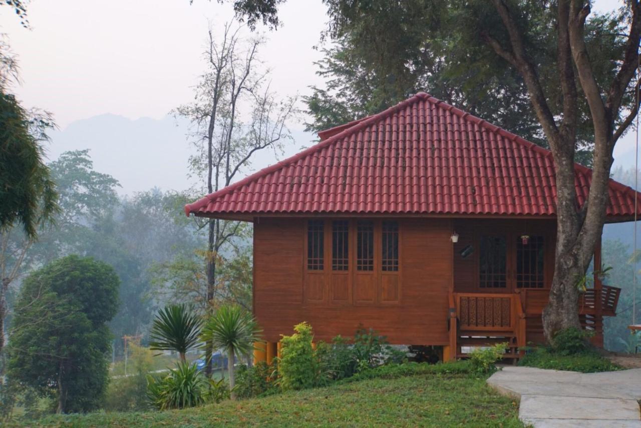 Baanrai Khunya บ้านไร่คุณย่า * Ban Huai Maenam Noi